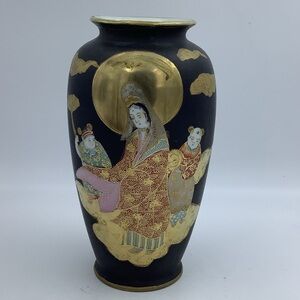 Rising Sun Japanese Hand Painted Vase